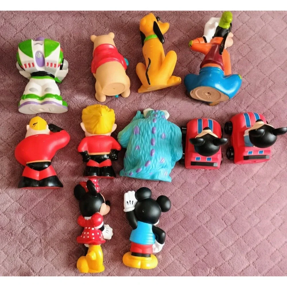 Disney Pixar Lot 11 Rubber Bath Mickey Minnie Goofy Pluto Buzz Pooh Incredible